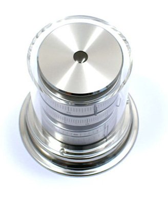 Illustration for article titled Barigo Clock Weather Station Shows Data with Mysterious Disks